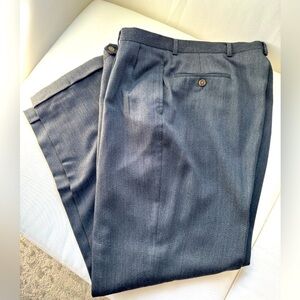 Tommy Hilfiger Wool Pants | 38x32 | Brushed Charcoal Gray | Pleated Front